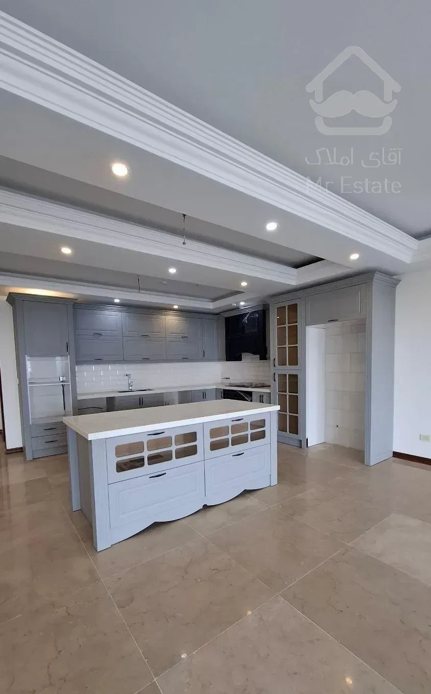 150متر 3خواب 2پارکینگ تک واحدی