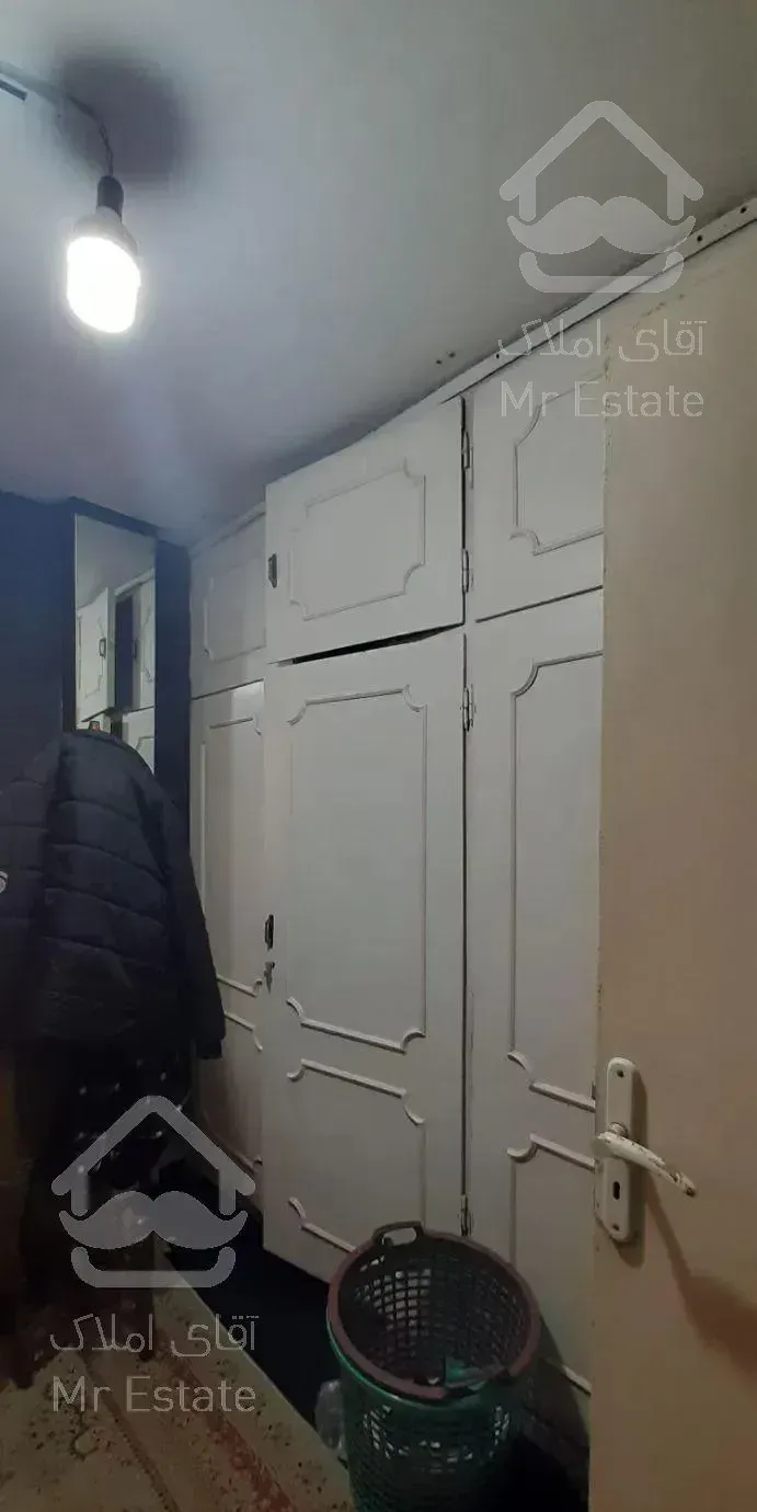 60 متری مجتمع ابریشم