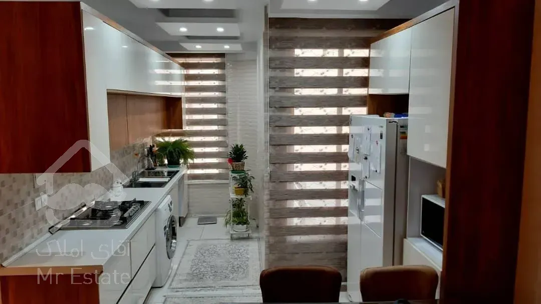 ۸۰متر۲خواب فول نور مستقیم