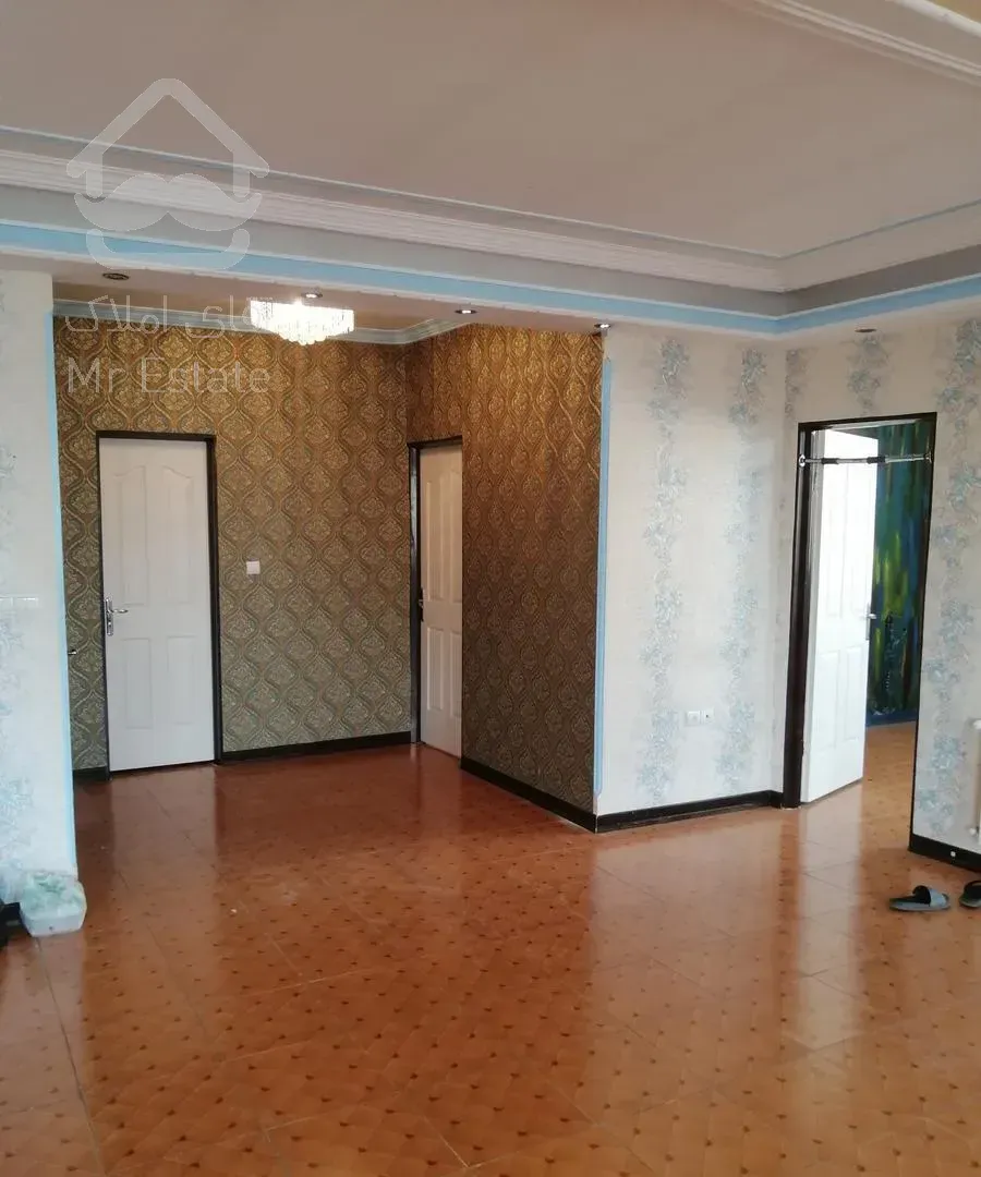 فروش تکواحدی در کیانشهر136متر