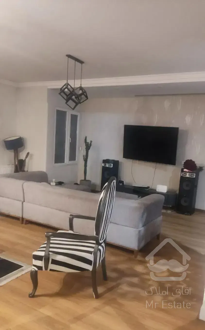 آپارتمان 140متری دو خواب