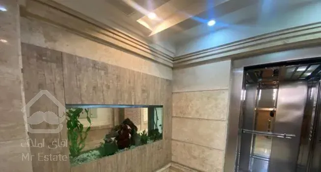 خیابان بهنام،سازنده بنام،دو بر نور