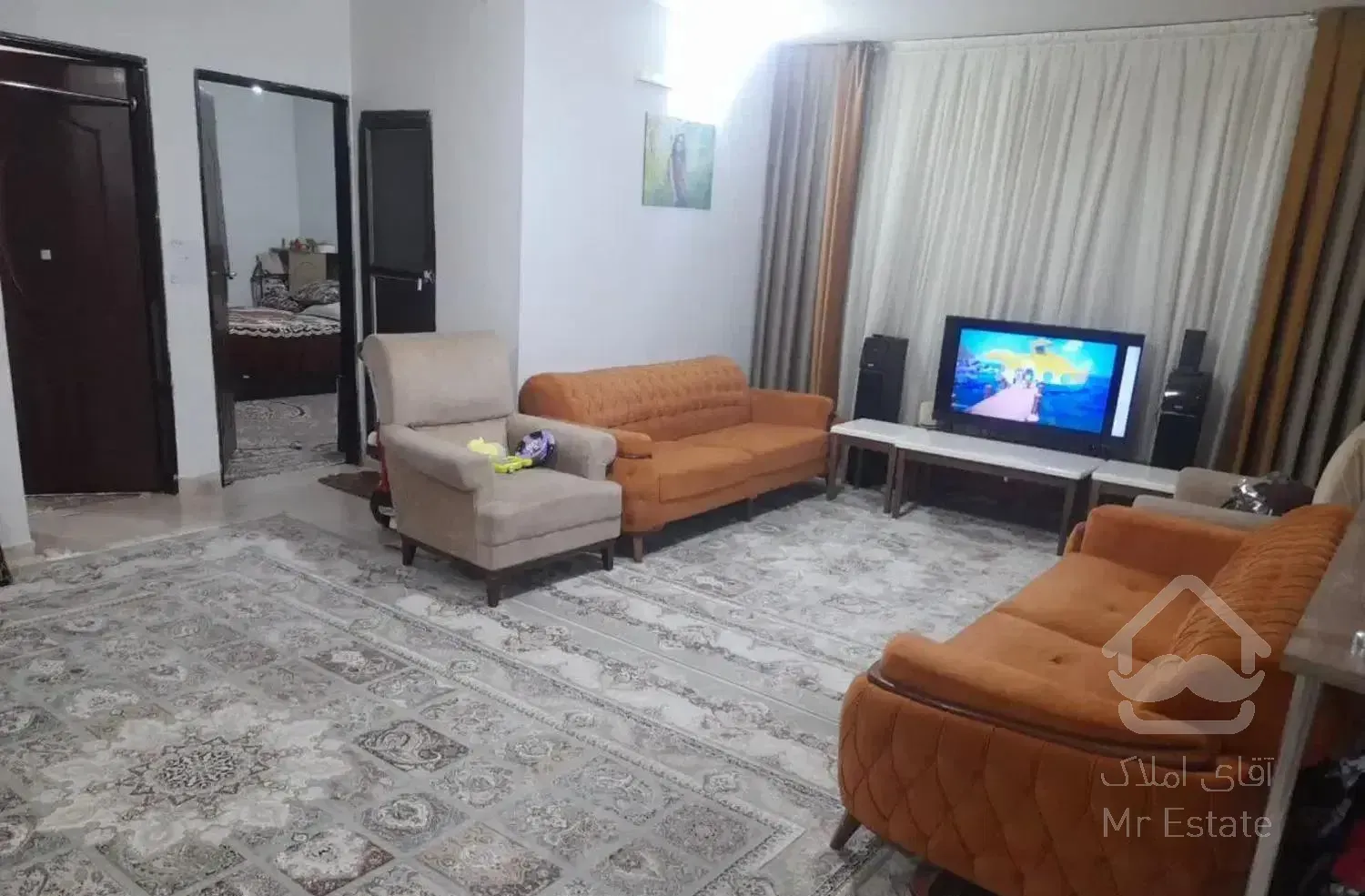 واحد۱۰۰متری تختی دبیران