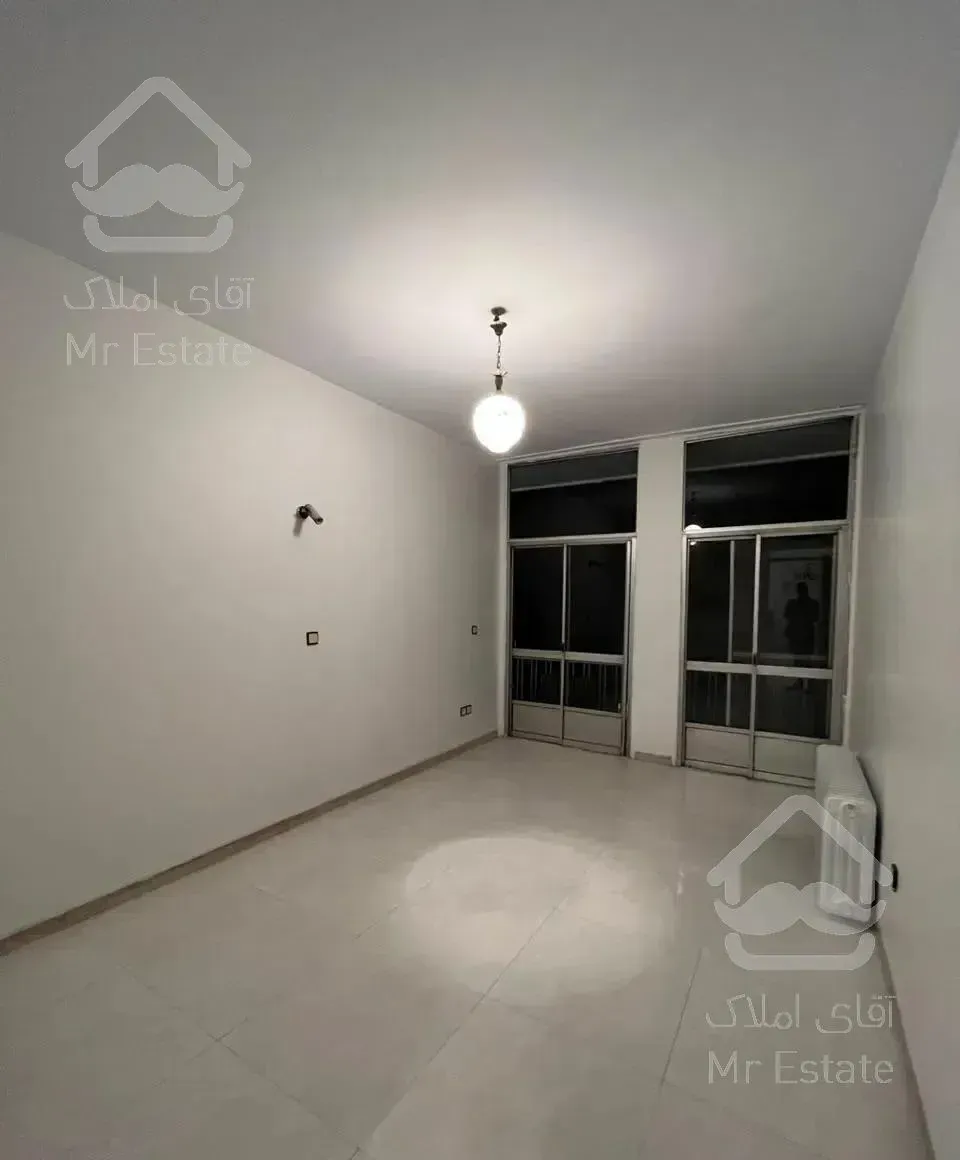 ۱۸۰متر ۳خواب طبقه دوم