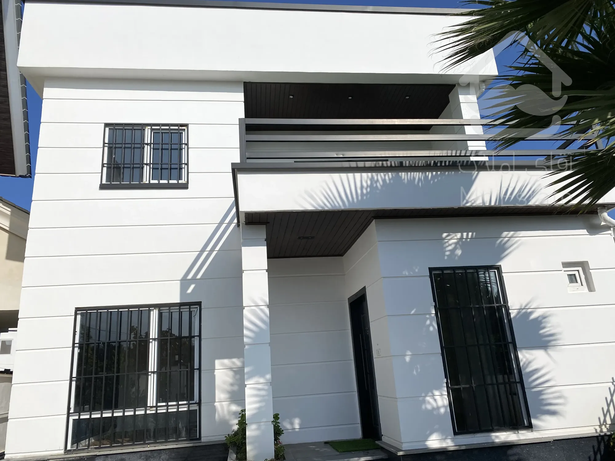 فروش ویلای ۲۰۰ متری نوساز