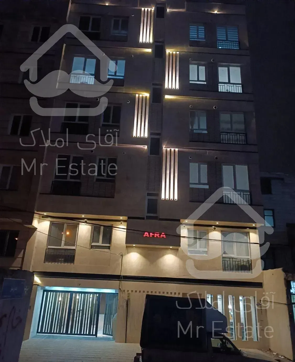 آپارتمان  نوساز کلید نخورده