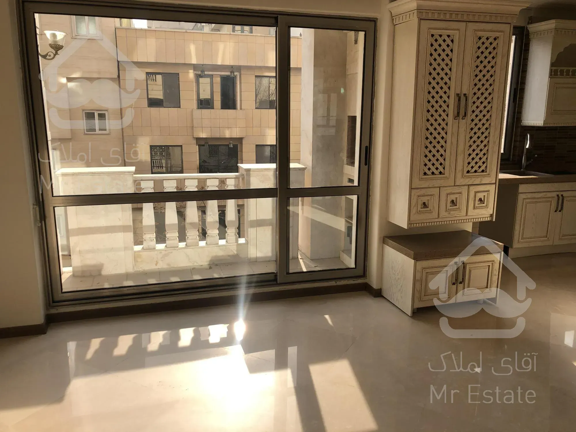 رهن و اجاره آپارتمان ۱۳۵ متری ۳ خوابه اندرزگو