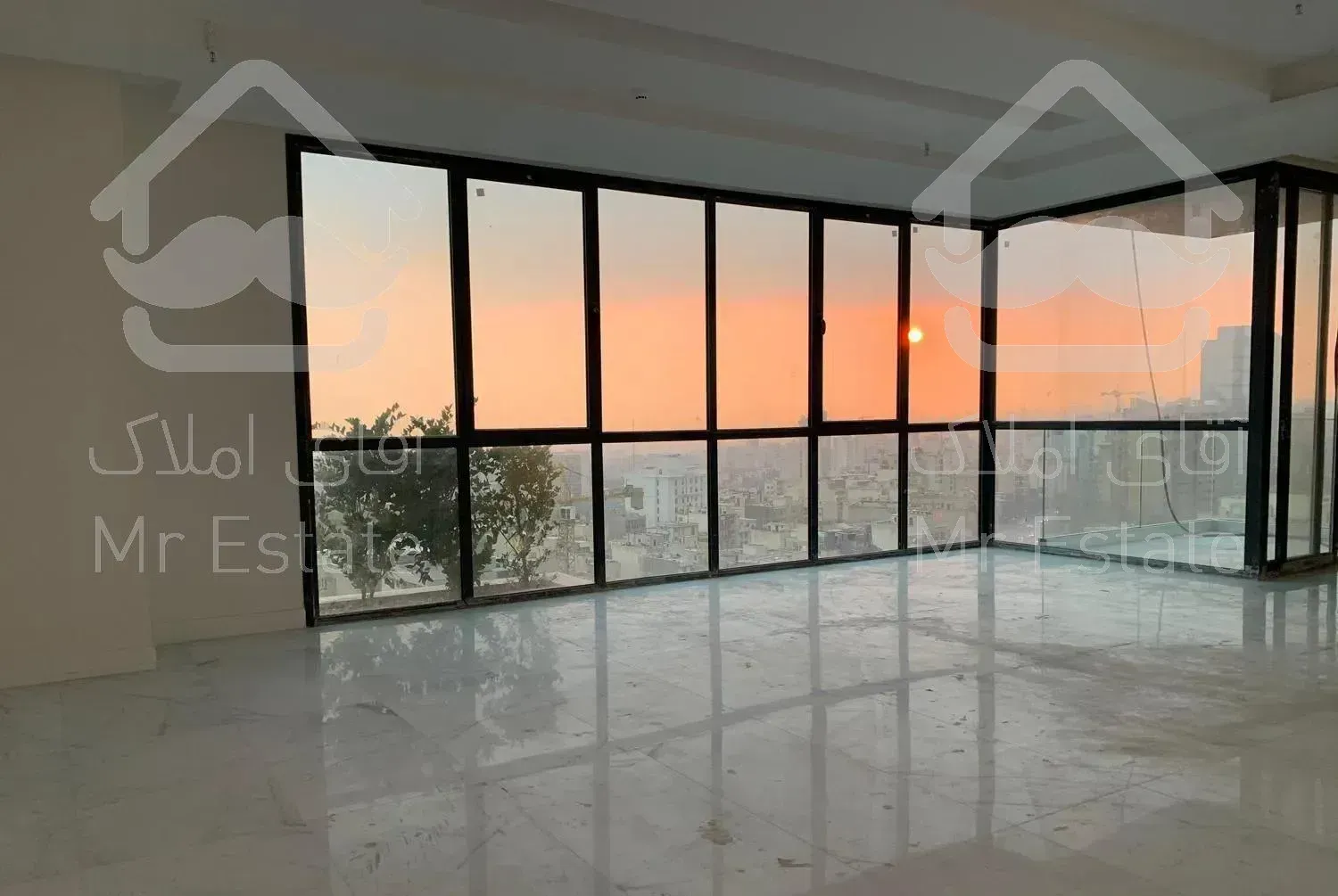 ۱۴۰ متر ((مدرن)) مجلل برج پارک