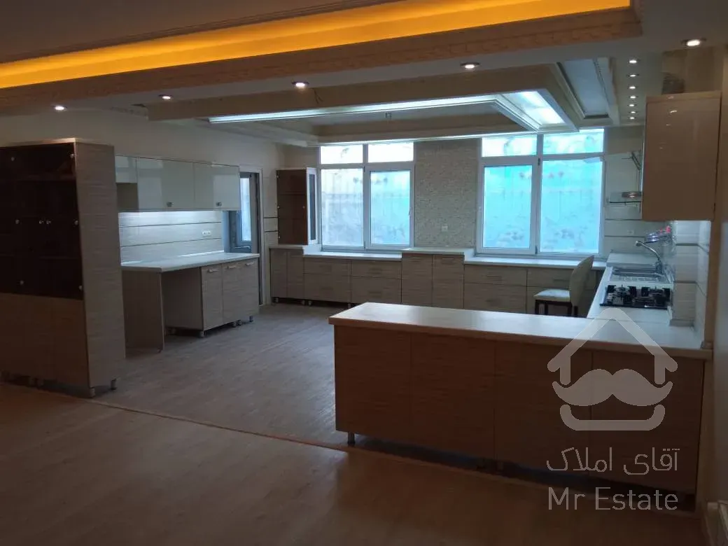 اجاره ویلا ۵۲۰ متر نیاوران دربست