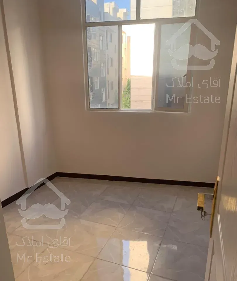 ۵۲متر/پارکینگ دار/تخلیه