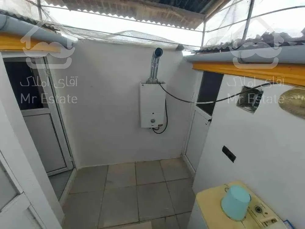 200متر ویلافلت مبله وباغچه ای ارزان نور مازندران