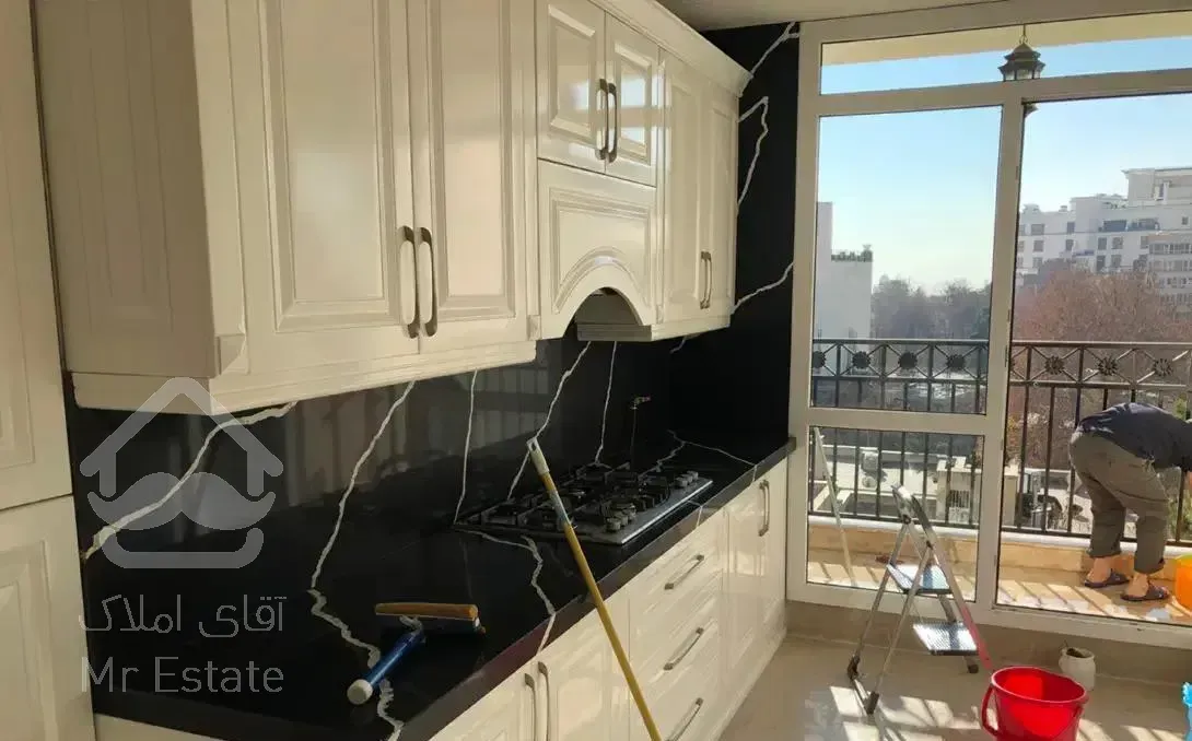 ۱۷۱ مهر کلید نخورده/دو پارکینگ باکس