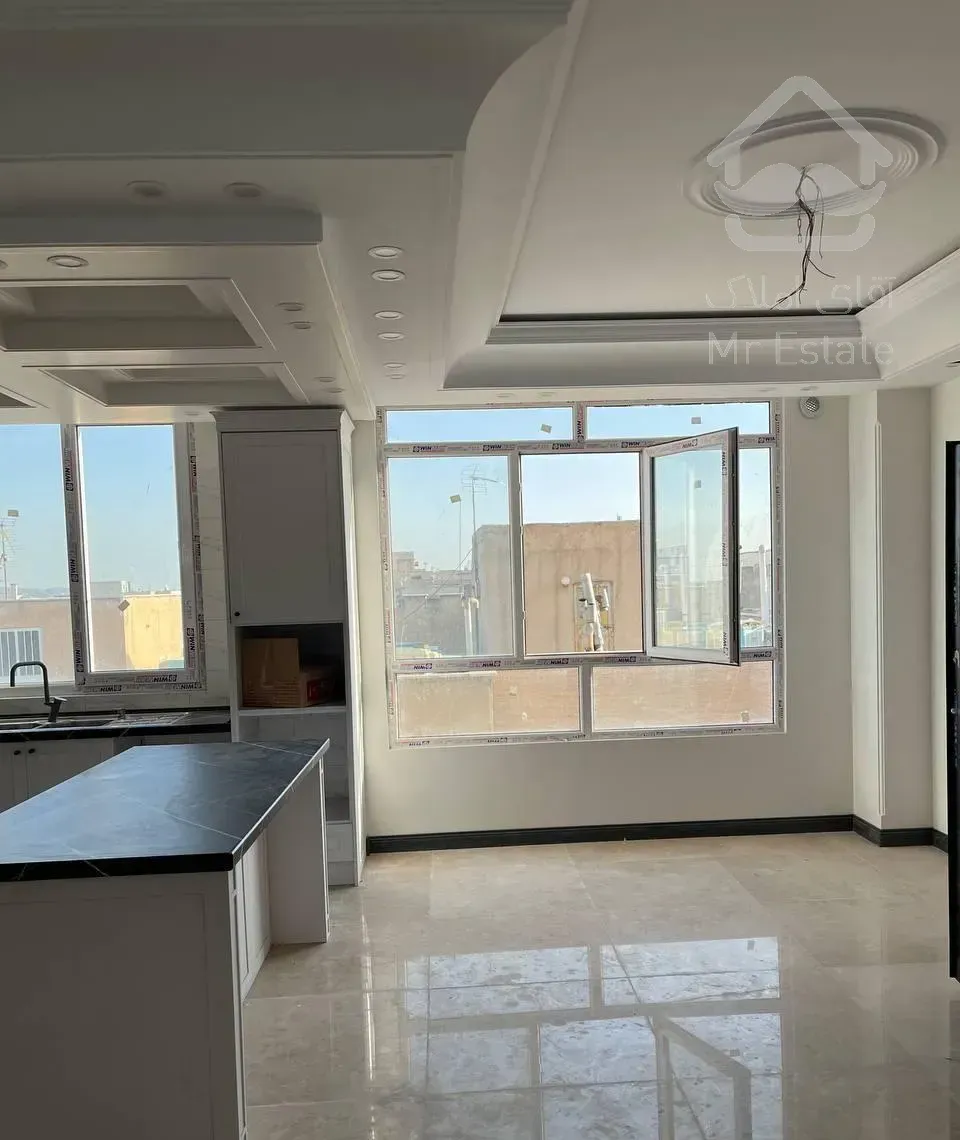 واحد های ۹۲ و ۹۶ متری، نوساز، کلید نخورده