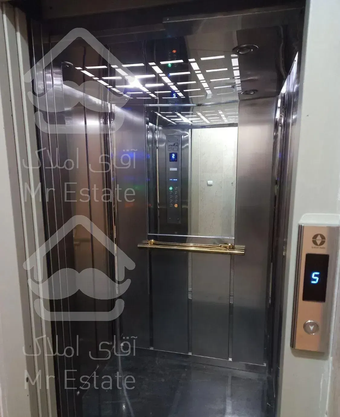 ۱۱۲ متر شمال خیابان فاطمی فول (۳ عدد پارکینگ )