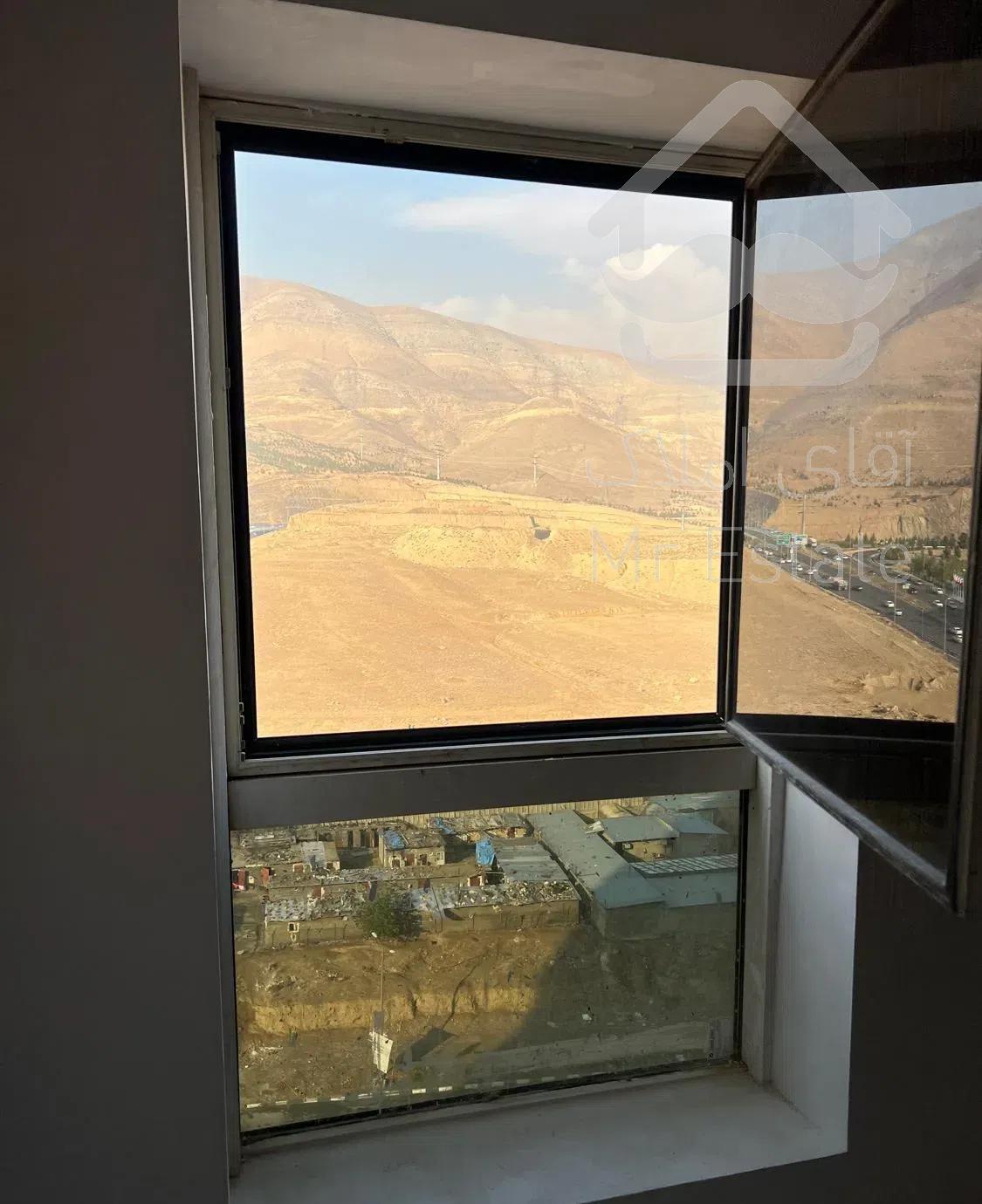 فروش واحد آپارتمان در شهرک شهید خرازی با دید