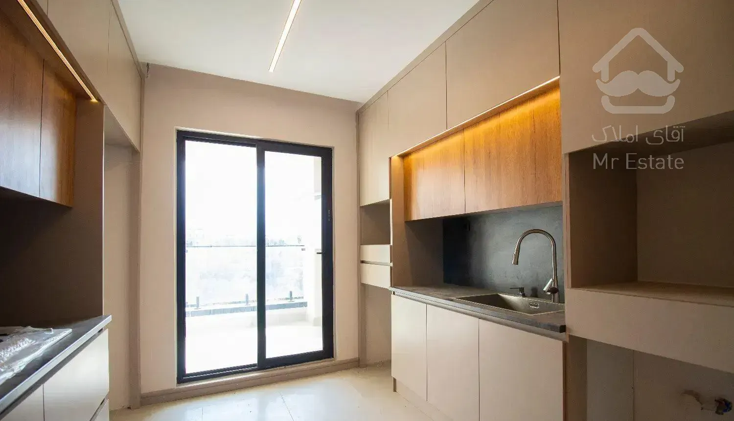 فروش آپارتمان 98 متری لوکس در امام رضا