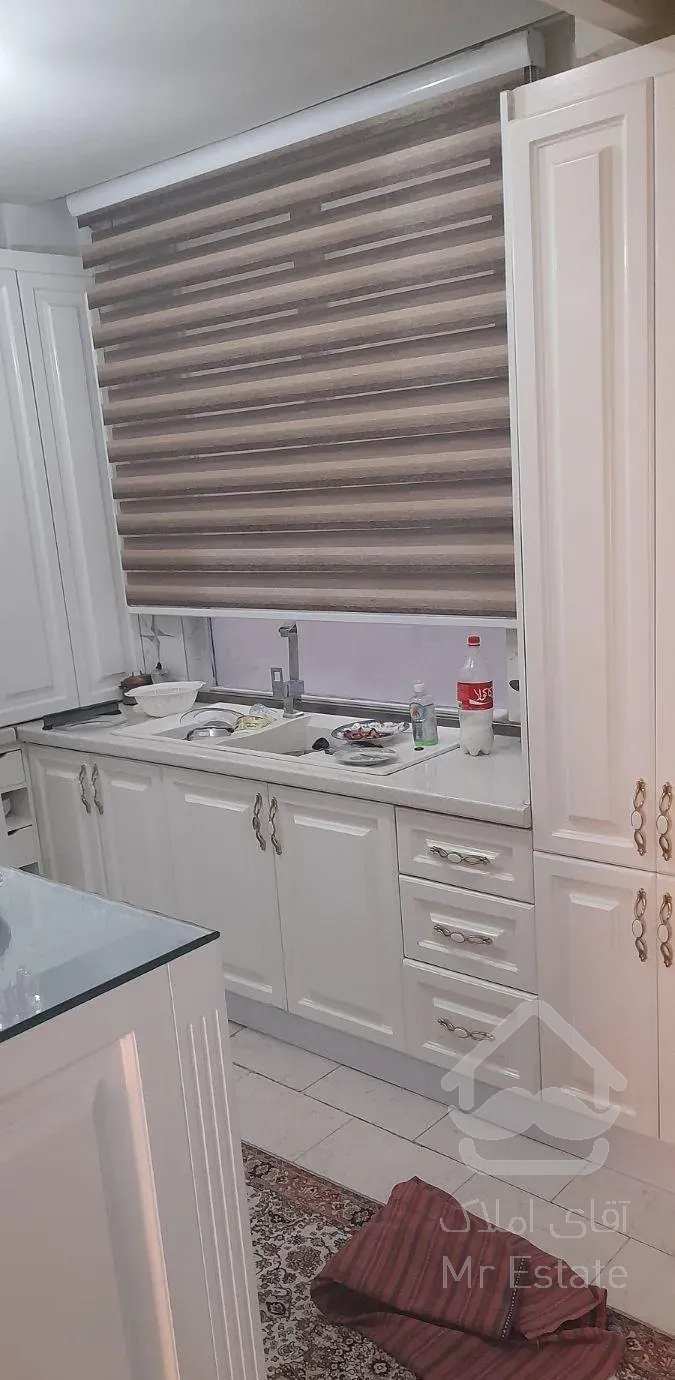 ۷۲ متر دوخوابه با دو پارکینگ کنار هم سندی