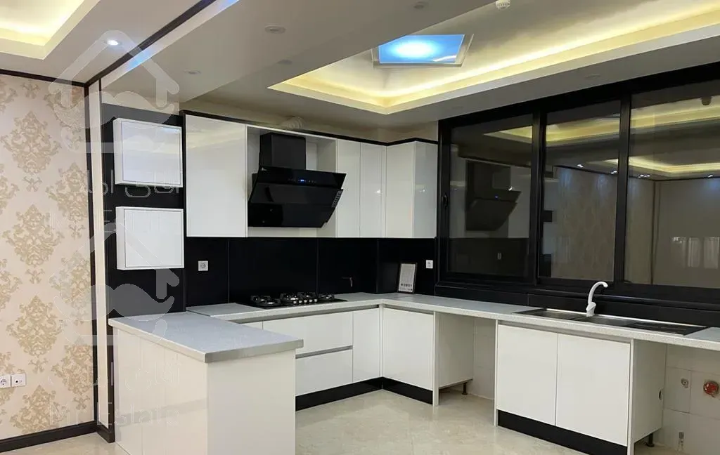 شمال ملکوتی ۱۰۰ متر تک واحدی فول امکانات