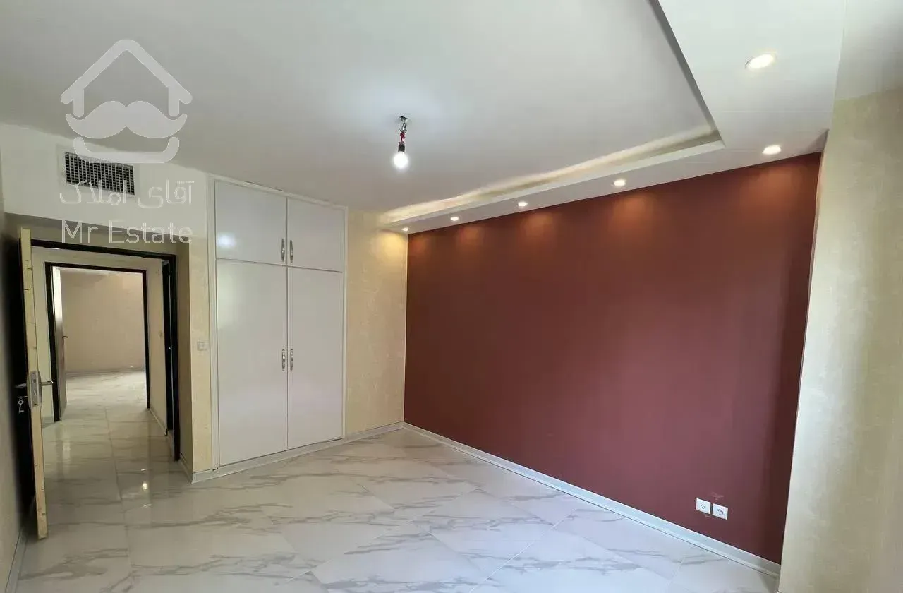 فروش آپارتمان کنارپارک کلیدنخورده 2کله فول امکانات