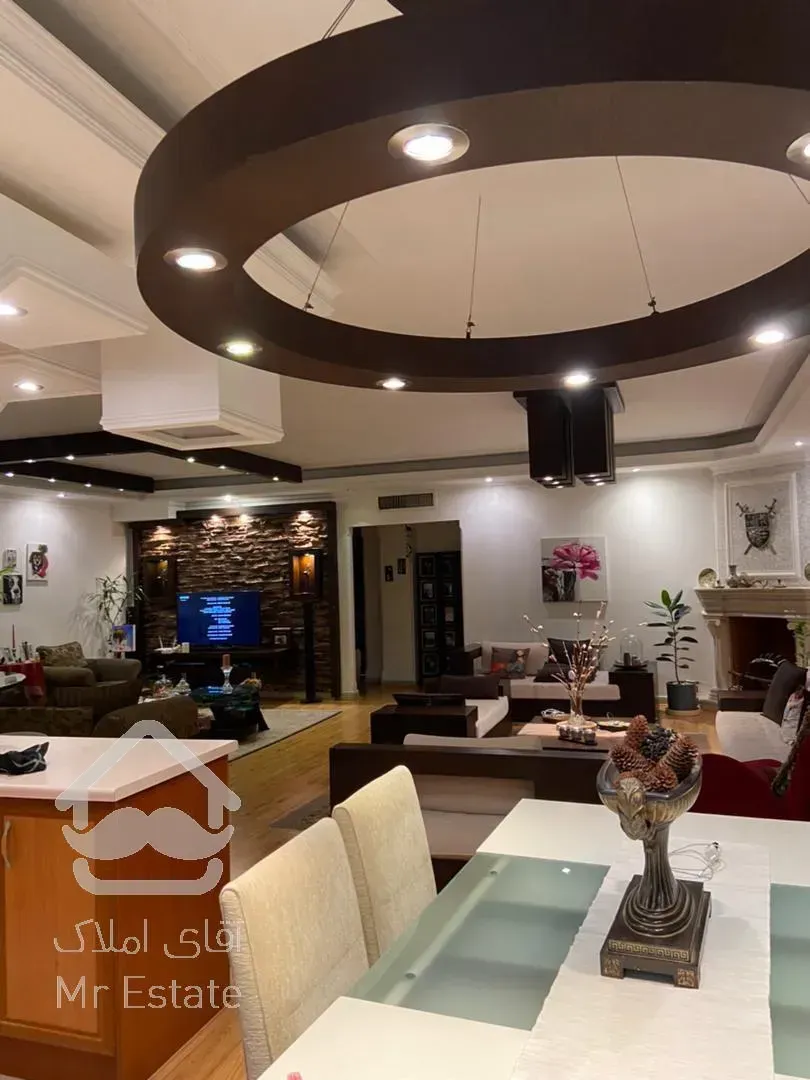 آپارتمان 145 متری بسیار لوکس در بهترین خیابان قیطریه