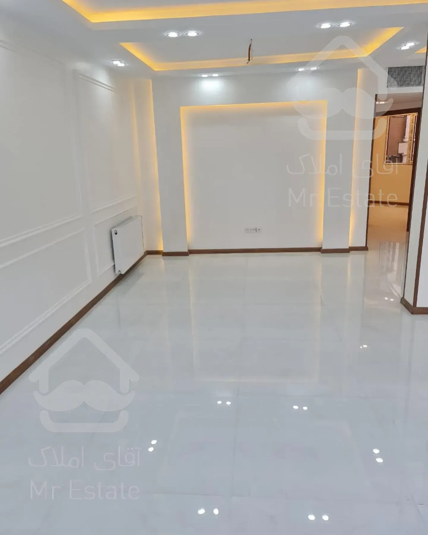 آپارتمان ۱۳۶متری/حوالی میدان کاج