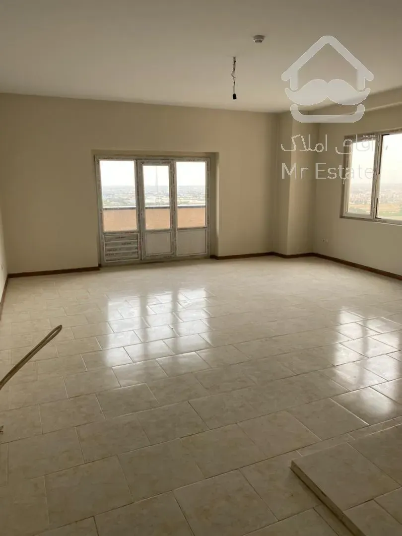 خریداپارتمان نوساز، کلیدنخورده دربرج معروف شهرک راه اهن