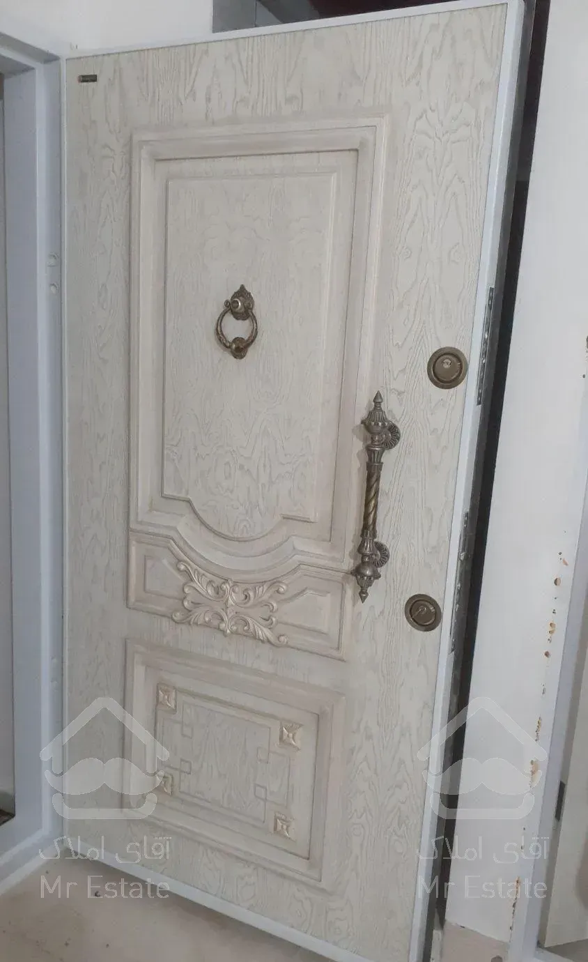 نصاب درب های ضد سرقت