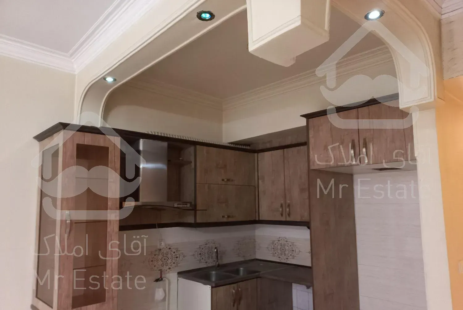 آپارتمان64 متری با پارکینگ طبقه اول