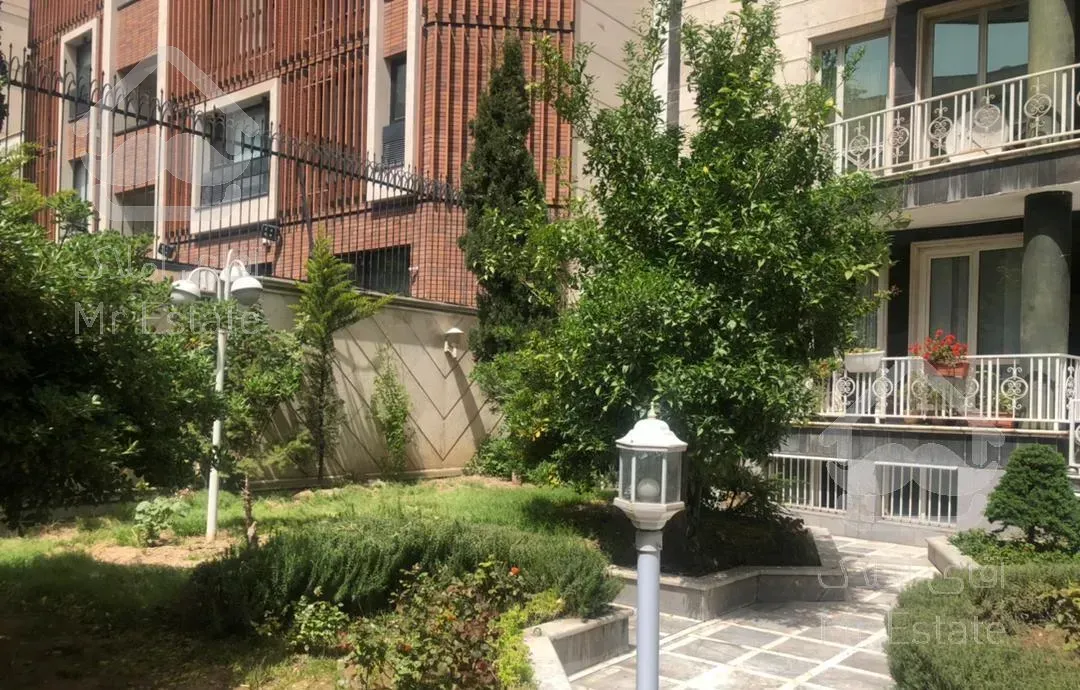 آپارتمان سه خوابه ۲۰۰ متری