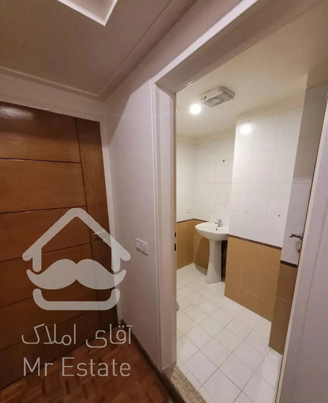 ۱۳۵ متر / بی رقیب در منطقه / خوش نقشه