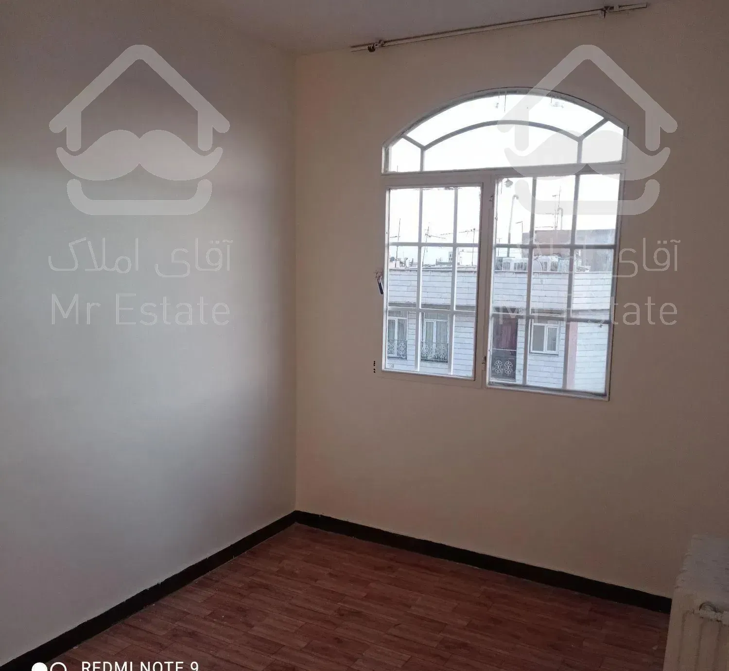 ۶۸ متر دو خواب سازمان برنامه جنوبی