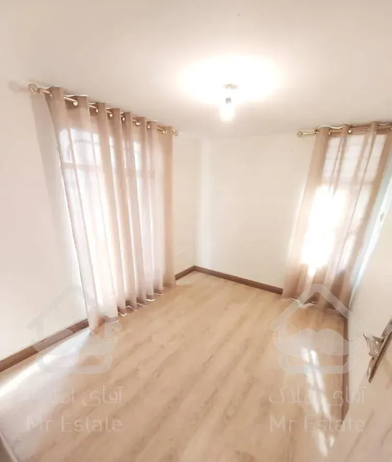 ۴۰ متر/مالک اشتر/پارکینگ دار/سالن پرده خور