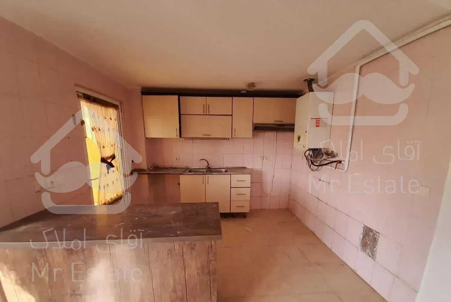 ۱خواب فاز۳کم واحدکم طبقه۶۴متربا مستاجر