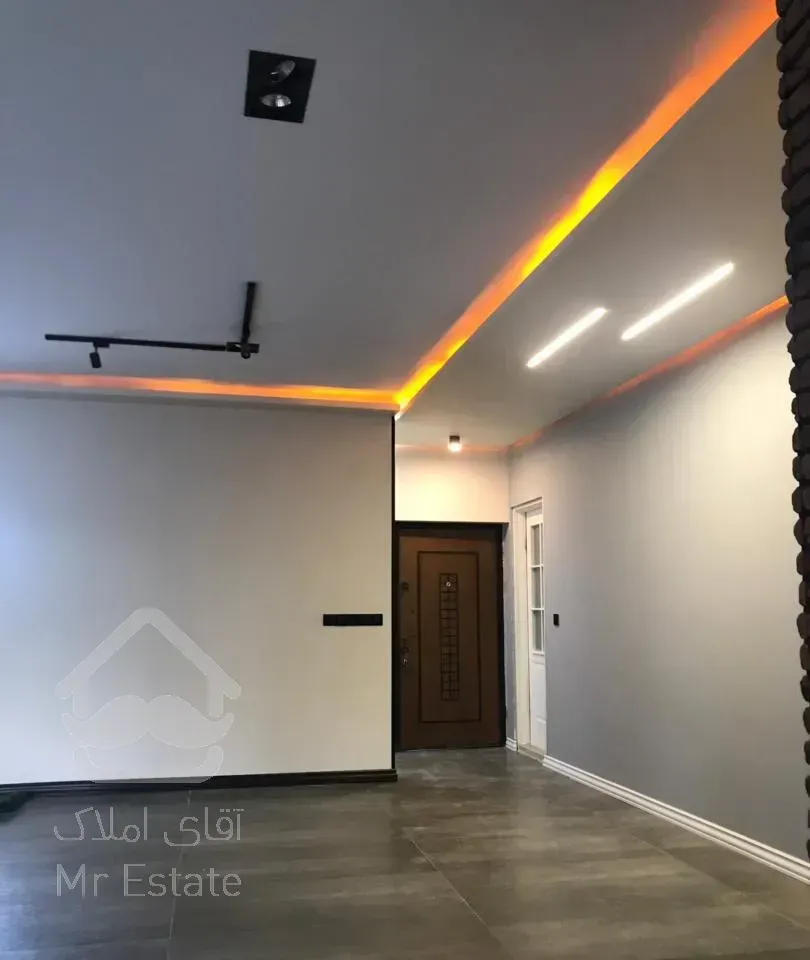 ویلا باغ 1950 متری دو خواب سند تک برگ