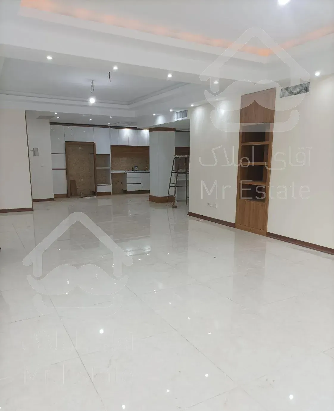 ۱۷۲ متری /مروارید شهر /طبقات بالا /کلید نخورده