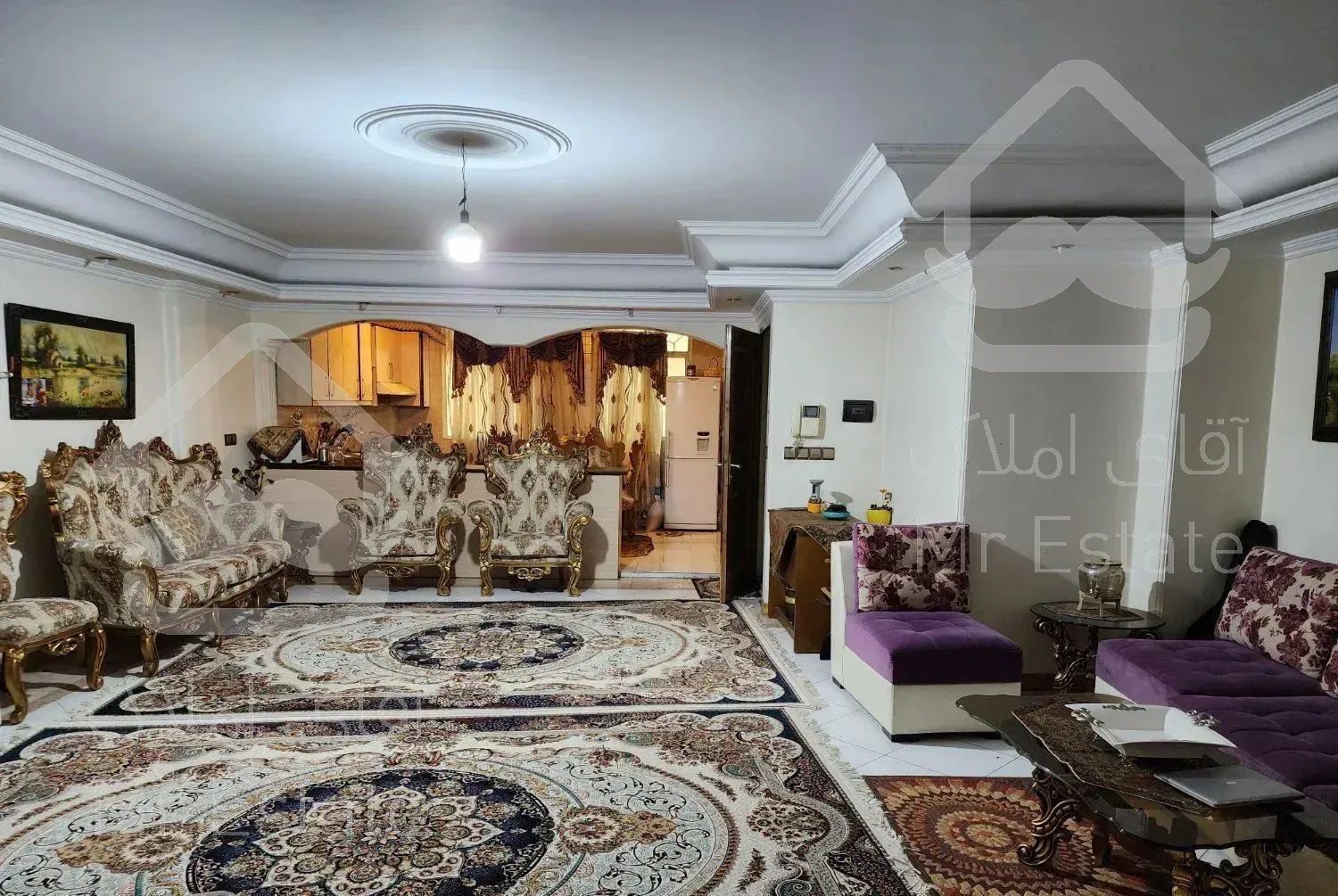 آپارتمان ۱۰۱متر مسکونی ، دو خواب ، فول