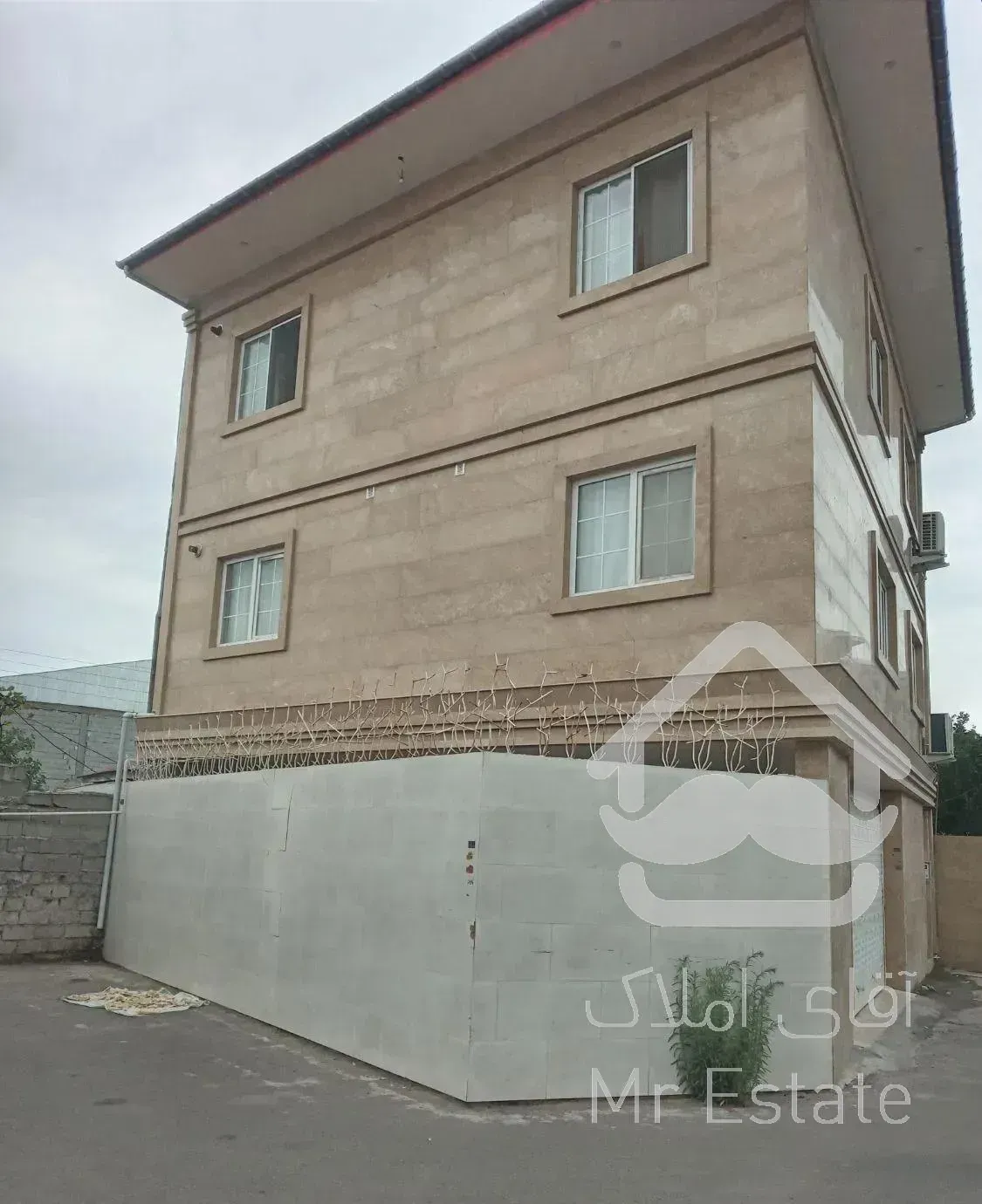 فروش آپارتمان ۸۱مترکم واحد ۳سال ساخت مطهری