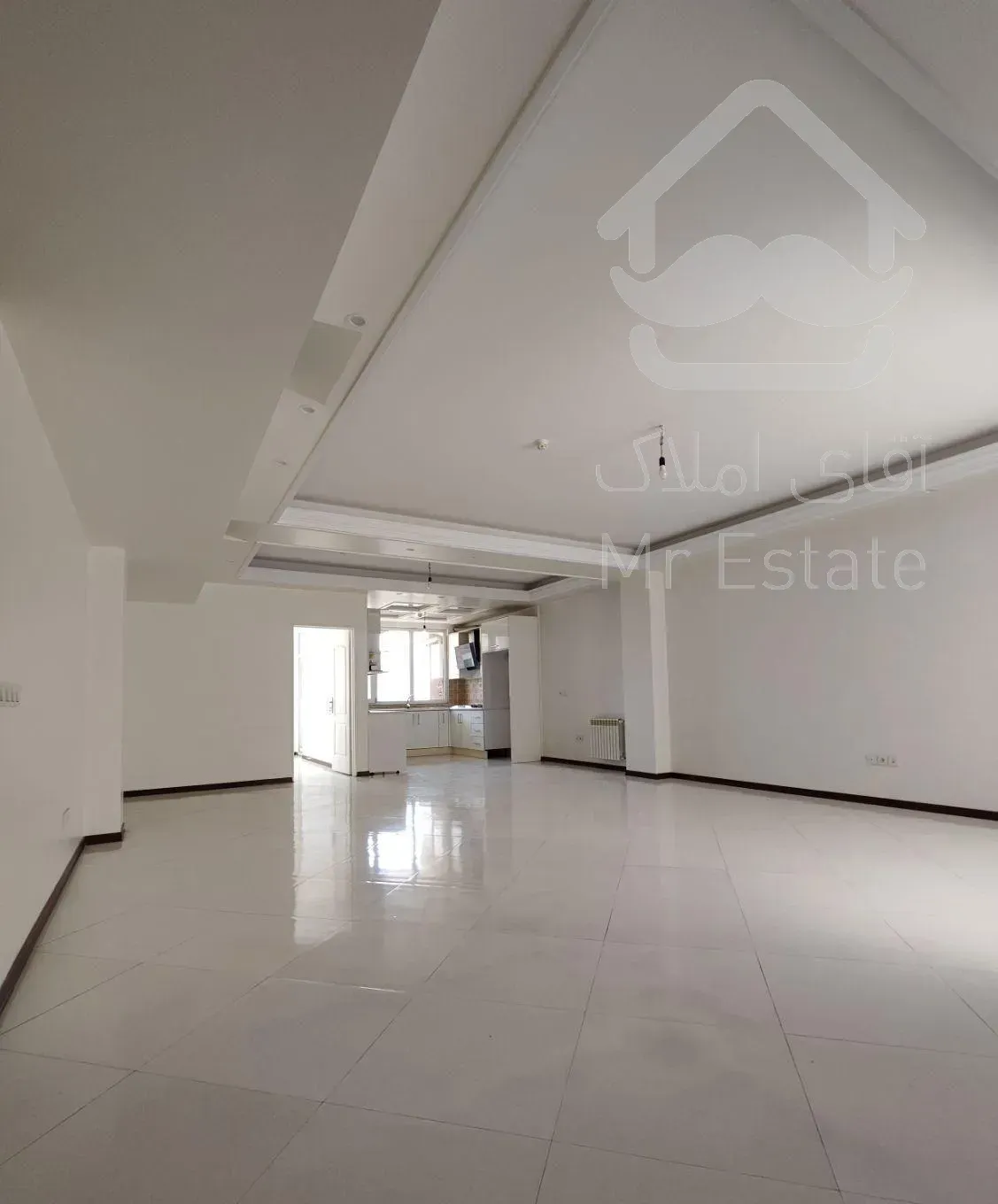 آپارتمان۱۱۲متری/کلیدنخورده/خوش نقشه/پرنور/استخر