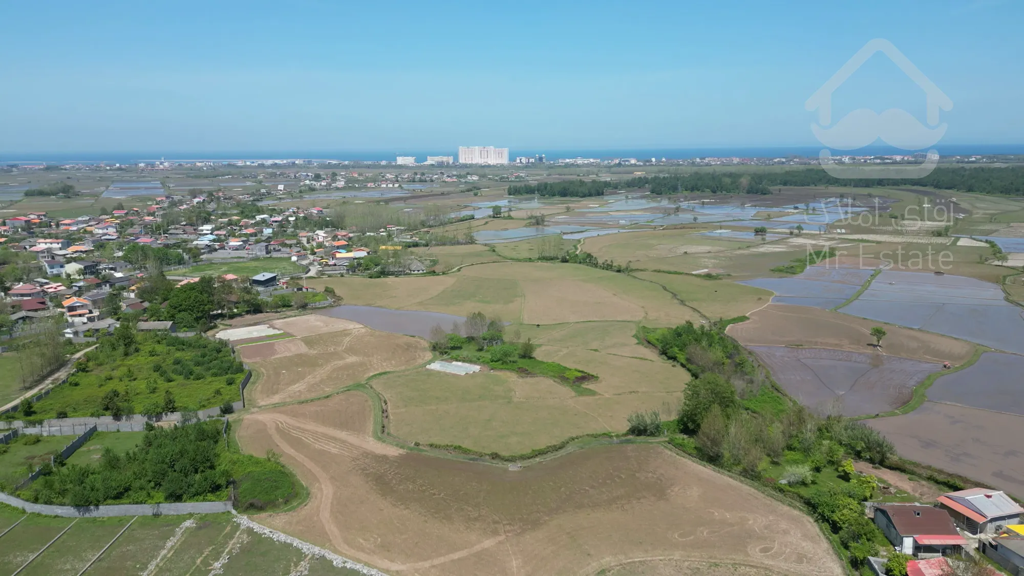 فروش زمین مناسب ویلا سازی 5 دقیقه تا دریا و متطقه آزاد بندر انزلی