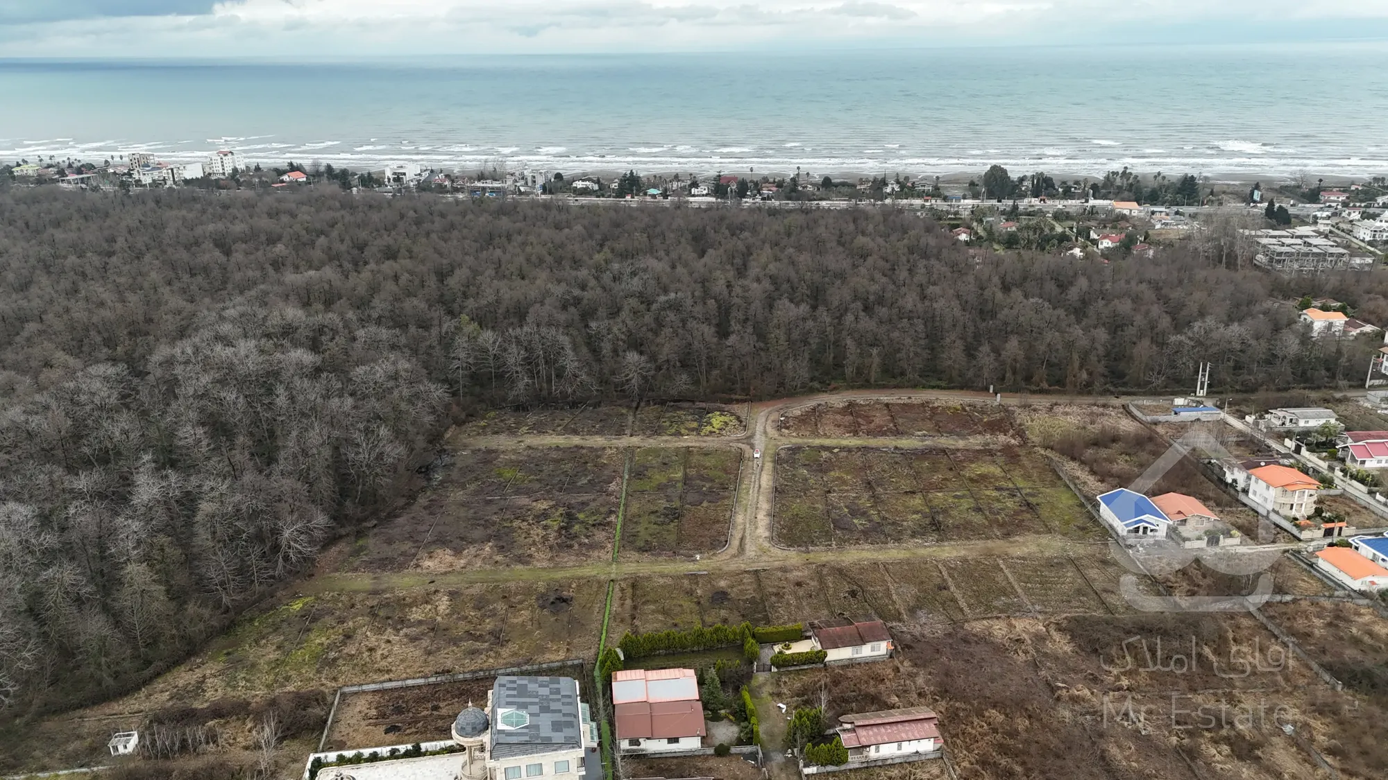 فروش زمین شهرکی ۵۰ قطعه با جواز ساخت