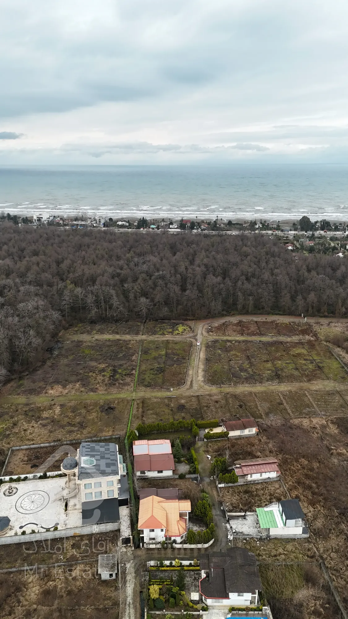 فروش زمین شهرکی ۵۰ قطعه با جواز ساخت