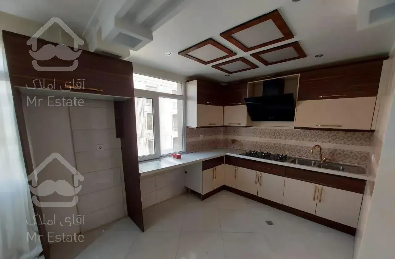 ۹۰متـر ۲خـوابه فـول‌امکانات *جمالزاده‌شمالی، نصرت