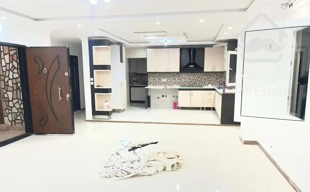 ۱۳۵ متری سه خوابه ، روشن و دل انگیز