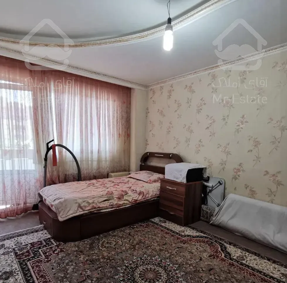 ۱۰۵ متری ۲ خوابه در شهرک نگین ساحل ( شمال دریاچه )