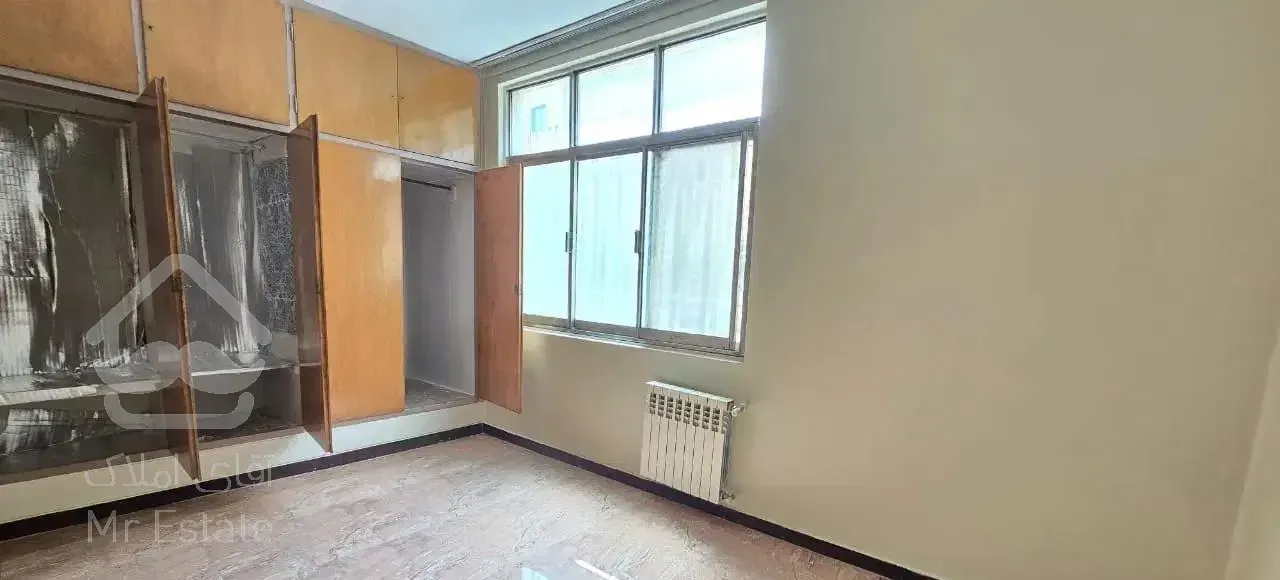 ۱۶۵ متر ۳خواب / شهر زیبا / تک واحدی / رو به آفتاب