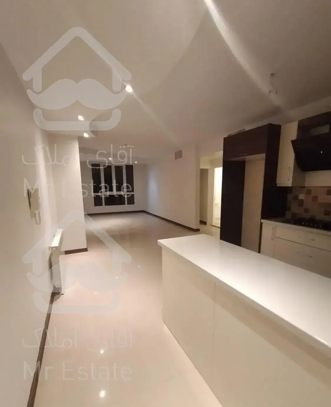 آپارتمان دوخواب فروشی  ۷۶ متری