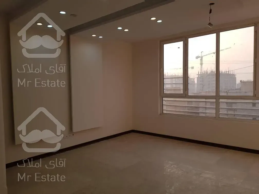 100متر اداری خانی