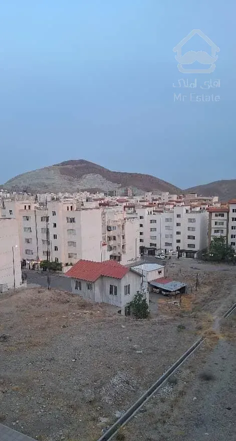 فاز8 پردیس . 105 متر. ویودار