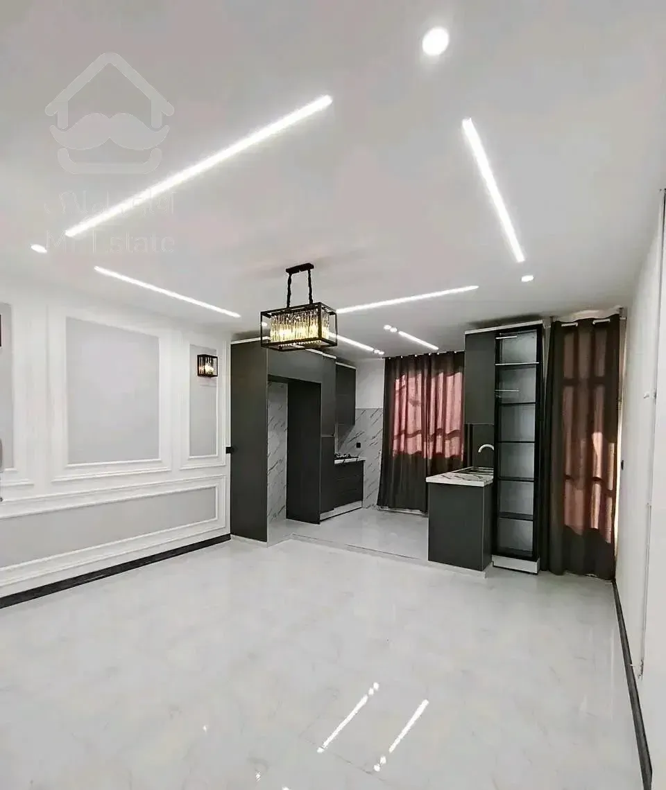 46متر(تراورتن پکیج + پارکینگ اختصاصی + رو به نما )