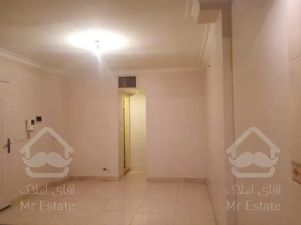 آپارتمان۴۳ متری/تک خواب/طبقه چهارم/زیرقیمت منطقه/درمحله ای آرام/بریانک،رنجبر